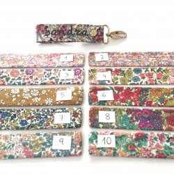 Llavero flores personalizado- VARIOS ESTAMPADOS