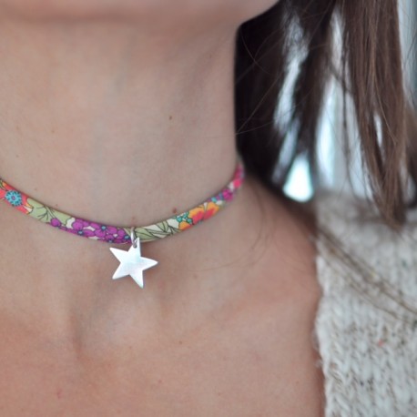 Choker flores + estrella plata